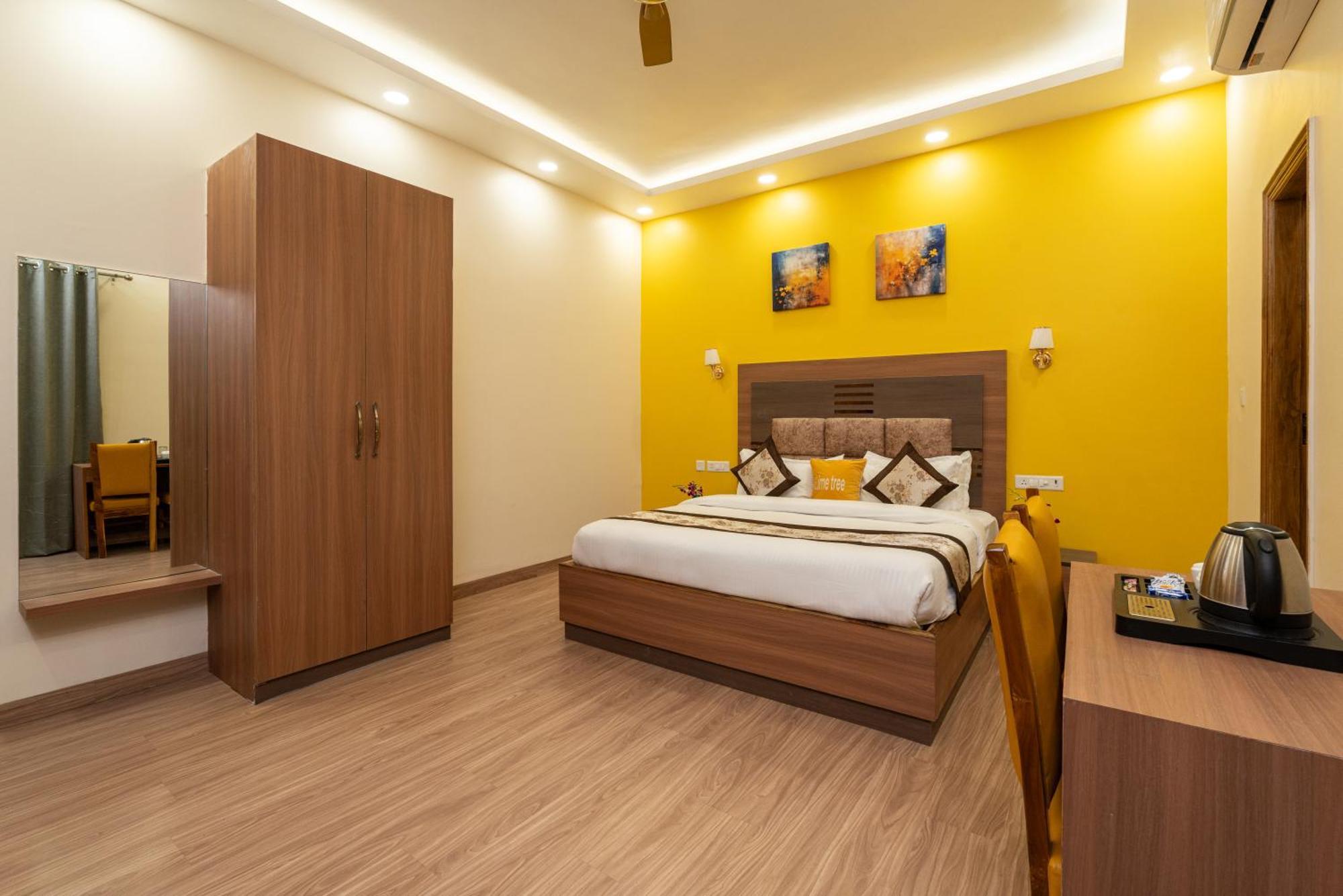 Lime Tree Hotel & One Bhk Serviced Apartment Noida - Sector 50 Metro Eksteriør billede