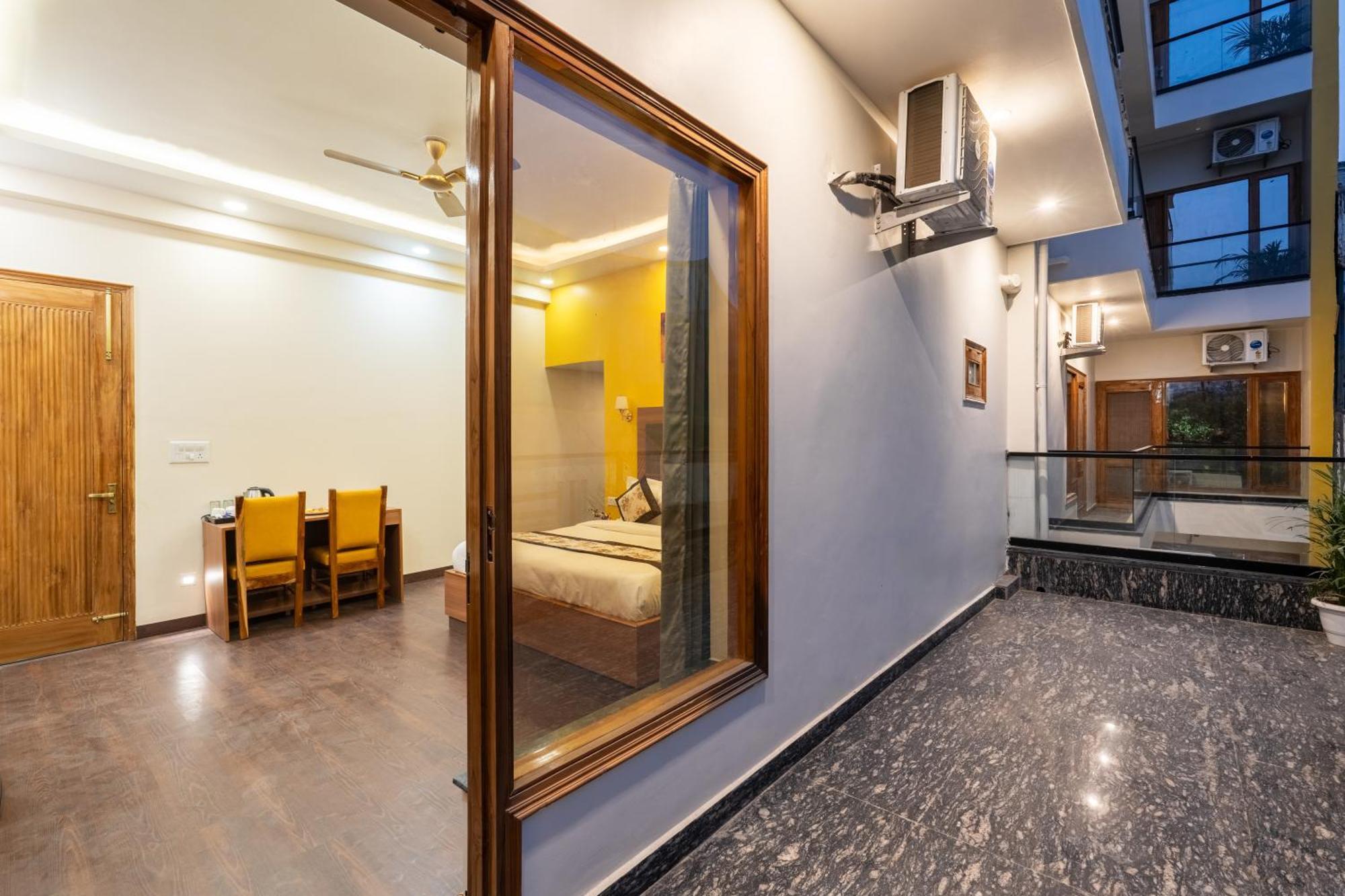 Lime Tree Hotel & One Bhk Serviced Apartment Noida - Sector 50 Metro Eksteriør billede